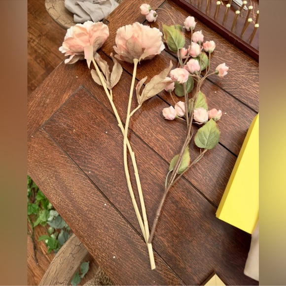 Blush Pink Roses Peonies Floral Green Leaves Wedding Dining Table Arrangement - Picture 3 of 16